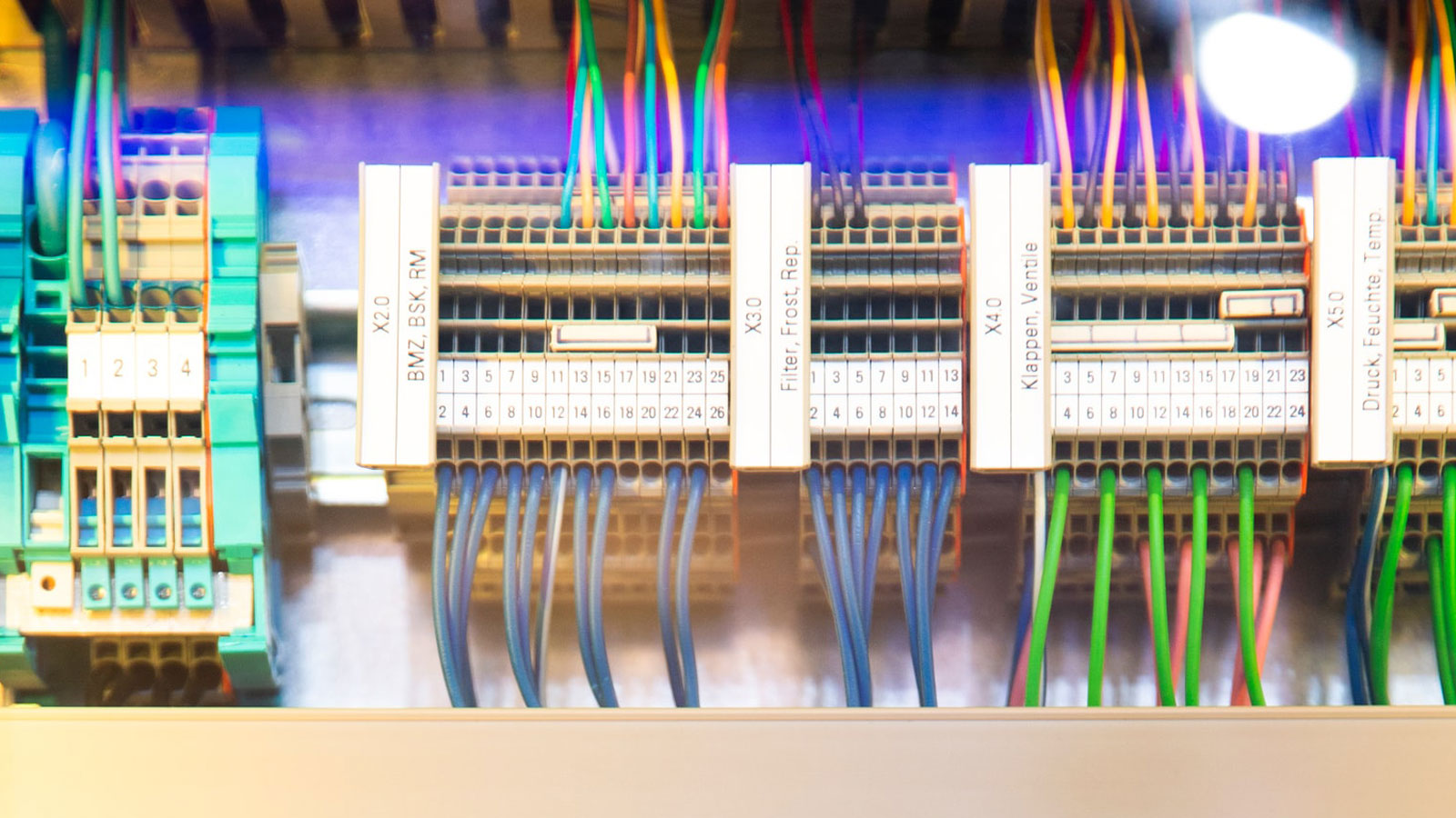 INSTALACJE ELEKTRYCZNE